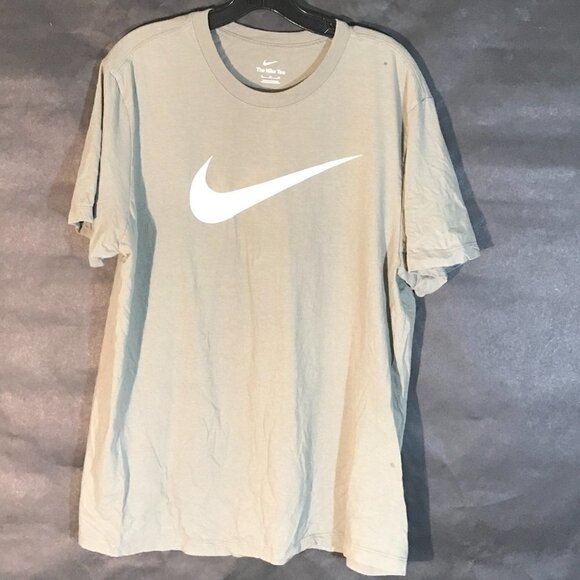 NIKE Olive Green Gray Short Sleeve Activewear  T Shirt XL Center Swoosh Big - Picture 2 of 4